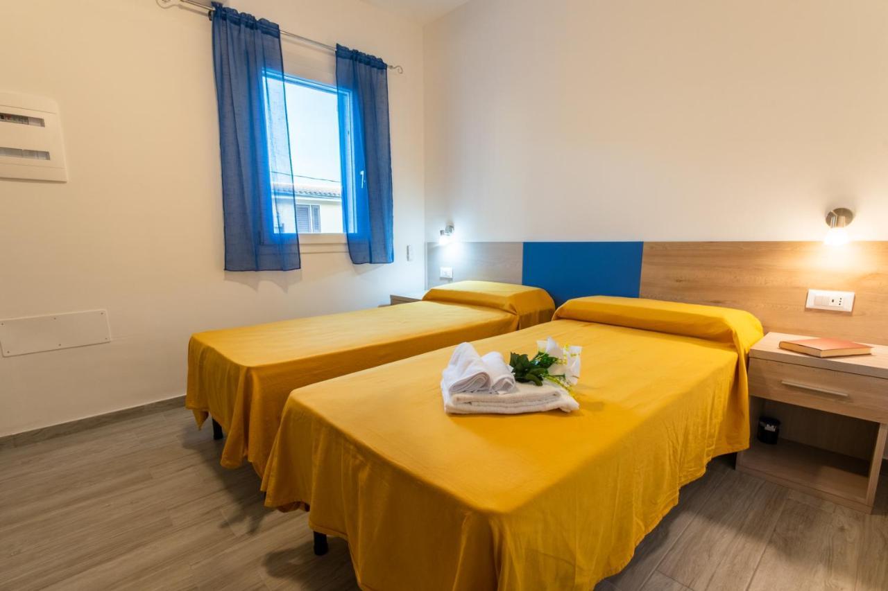 Bed & Blu Hotel Ла Калета Екстериор снимка