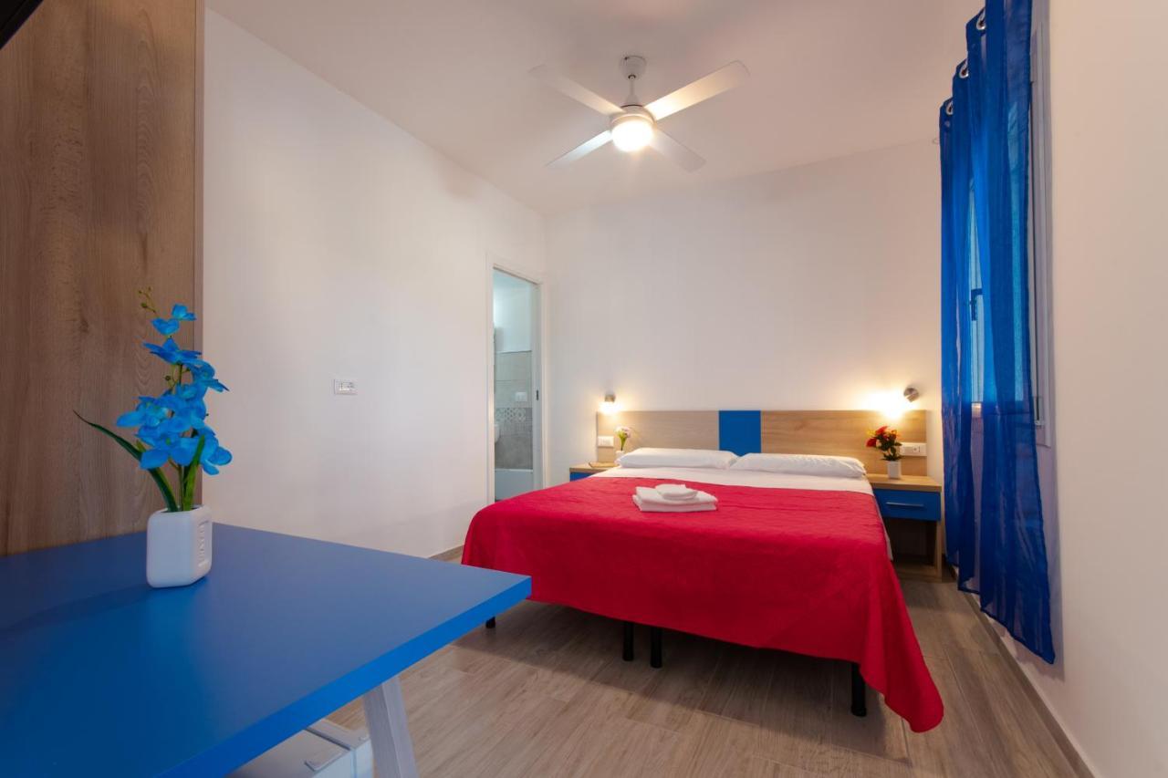 Bed & Blu Hotel Ла Калета Екстериор снимка