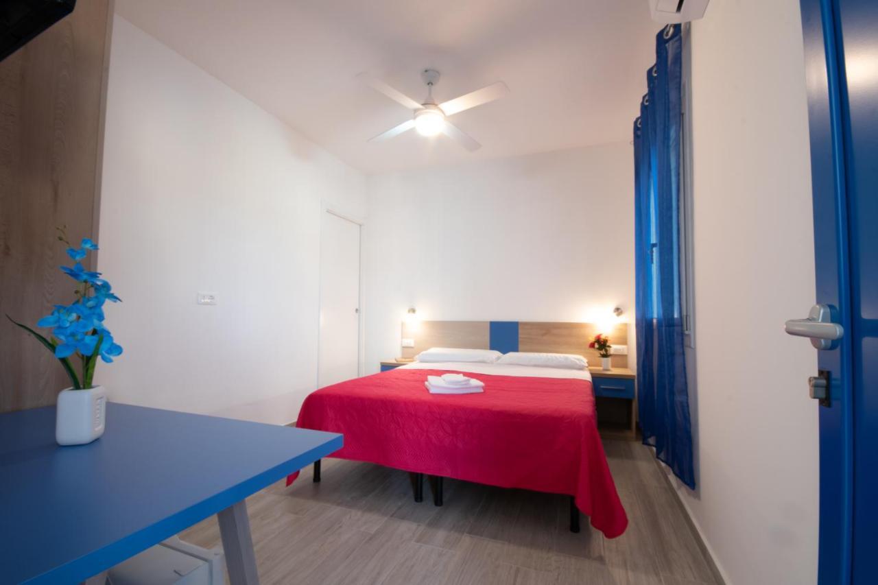 Bed & Blu Hotel Ла Калета Екстериор снимка